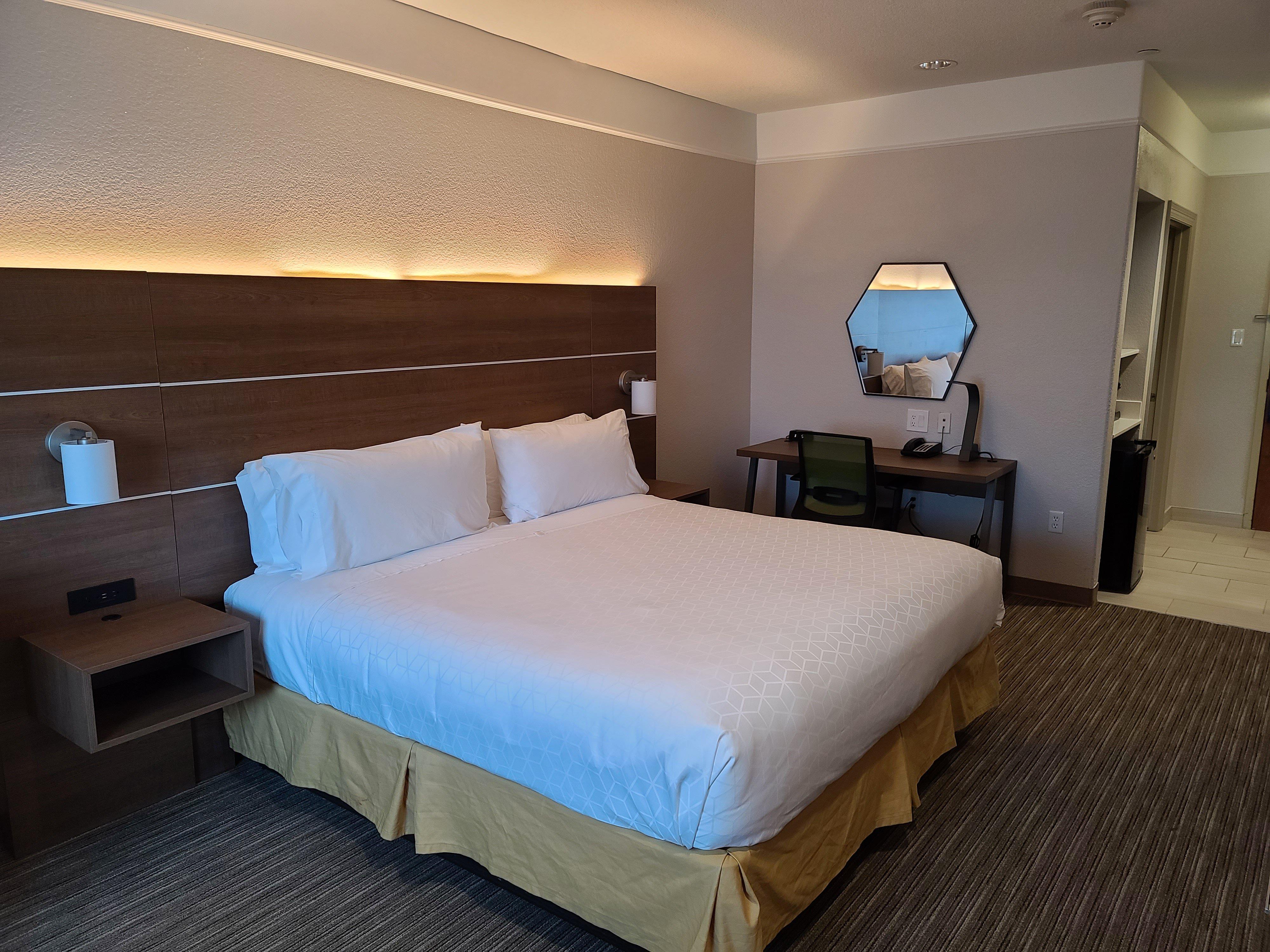 Holiday Inn Express Hotel Galveston West-Seawall By Ihg Exterior photo